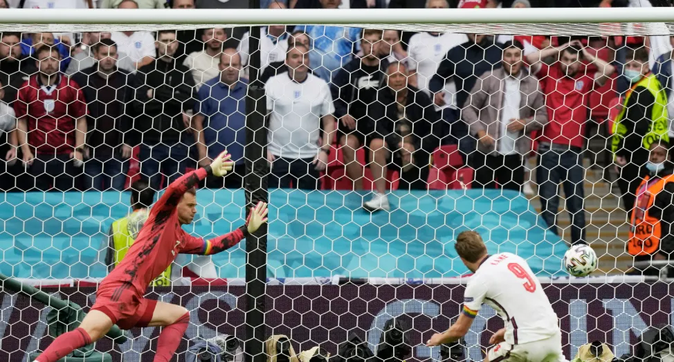 The Tactical Chess Match Unfolds